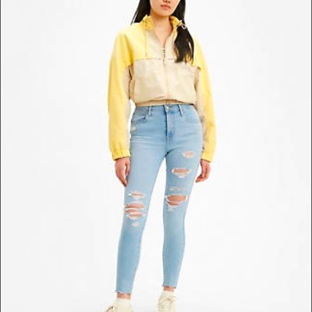 NWT LEVI’S 720 High-Rise Super Skinny Distressed Jeans Size 26